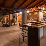 Ninon Dubrovnik - Adults Only Couette-café