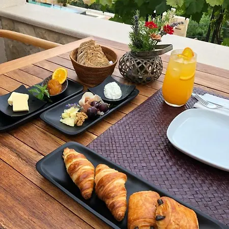 Couette-café Ninon Dubrovnik - Adults Only Brsečine